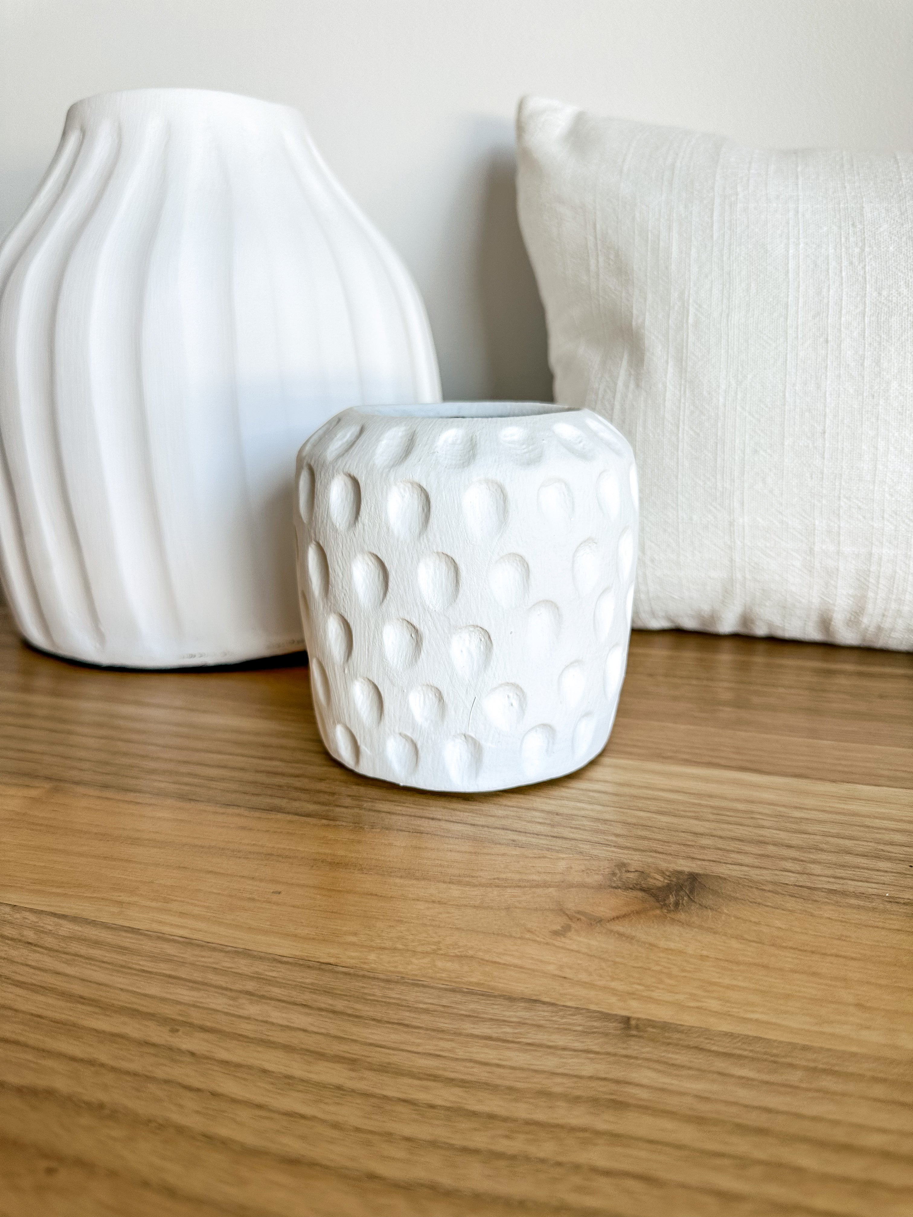 Dimple Pot